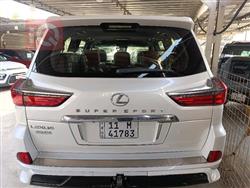 Lexus LX